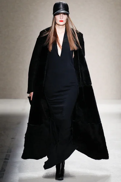 Look 37